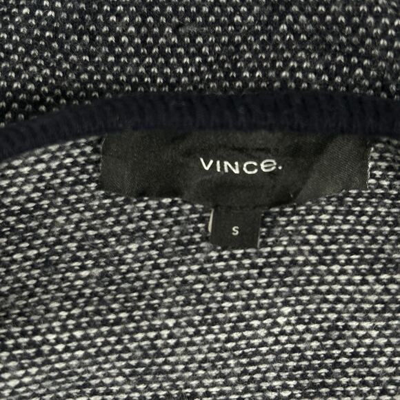 Vince. Classic Luxe Soft Wool Cashmere Crewneck Sweater Gray Navy Men’s Small - Picture 5 of 8